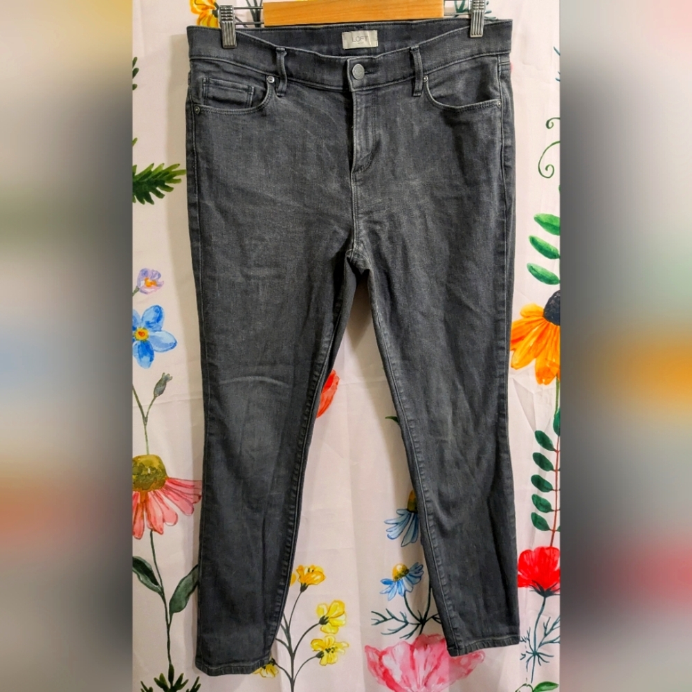 Ann Taylor Loft gray Morden skinny jeans
